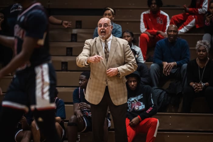 Beechcroft vs Eastmoor Academy boys basketball 020923 Gabe Haferman5